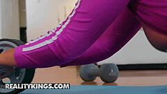 ryan driller explores kristina shannon's monster curves in fitness session