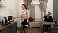 热辣女佣从清洁工变诱惑厨房内射