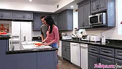 Food Fight Turns Into Hot Fuck!