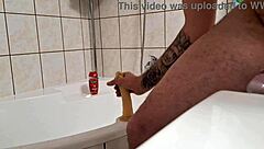 Sexy MILF Gives Riquisima Mamada