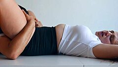 Instead of lunch, she fed him her squirting pussy with fisting