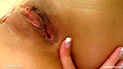 Tina Hunter's Gonzo Solo Fingering Masturbation