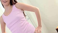 Charming Bombshell Deepthroats Fat Cock For Close Up Cumshot Pov