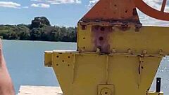 minha namorada gemendo no meu pau grande enquanto chupa