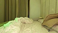 i'm busty latina masturbating in hotel room