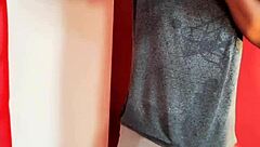 I pay the pizza guy with my ass and get creampied