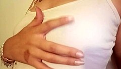 Argentine professor's towel slips!