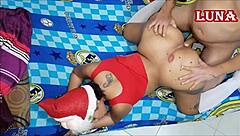 la culona luna spreads legs wide, receives cock in missionary, gets cum in mouth as christmas gift