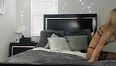 Worship my flawless feet while I squirt in stockings