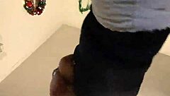 Anna Maria, mature Latina dominican milf in booty shorts.