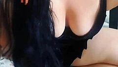 Caiu na net estudante asi�tica novinha mostra buceta pro tarado da internet