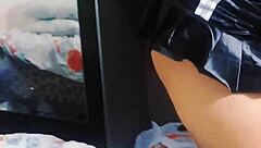 Caiu na net estudante asi�tica novinha mostra buceta pro tarado da internet