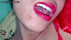 I fucked my girlfriend's shaved pussy in closeup