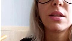 Smokin Sexy Hot Babe In Skirt And Miniskirt Fetish