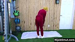 Muslim Girl in Hijab Sucks Off Trainer Behind Husband's Back