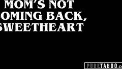 Daddy tricks blonde teen into taboo sex