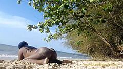 Naked Woman Twerks Big Ass On Public Beach