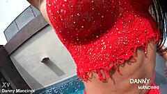 twerking ass in dress no panties 😏