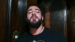 deixou a esposa para assistir o jogo do timão então o vizinho comeu gostoso