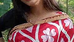 Desi girl shares hot bengali bhabhi sex story.