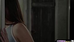 Gorgeous teen 18+ boldly fingers and licks her girlfriend's pussy for intense sex