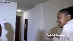 lizzy and phoenoisseur enjoy exclusive lesbian banging in the hood