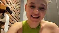 crazy gym session turns into public hardcore fucking