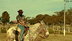 a bandida do privacy gets wet fucking doggy style with the black guy