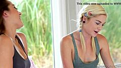 chloe foster and dani daniels licking