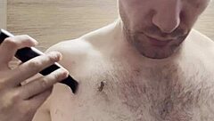 i trim my sweaty armpits and chest after gym for photoshoot 😊