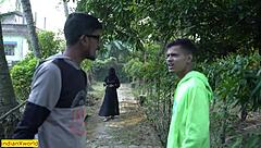 印度头巾女孩被丈夫朋友猛烈操