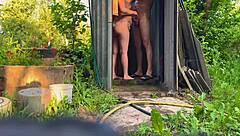 和怀孕陌生人在公共场合猛干结束一团糟