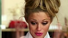 nuru masseuse sucks rod hard 😏