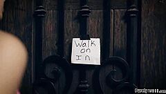 Teens Online Date Turns Rough with Unexpected Twist