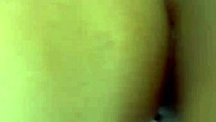 Meu amigo negão fodedor colocou a piroca inteira até o fundo e me fez gemer muito.