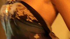 Bollywood MILF Dances Nude Boldly