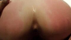 Unas buenas nalgas y un rico creampie en el culo de mi novia