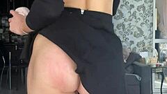 Ellie Leen Reaches Orgasm With Dildo Anal