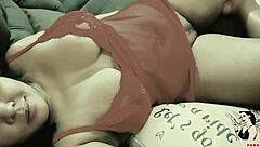 Suellen Santos' Relaxing Foot Massage Turns into Sensual Masturbation