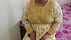 Is That 18-Year-Old Desi Muslim Girl Fucking In Doggy Style During Coaching