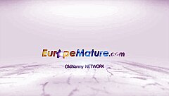 Europe mature lady eve jayne shows body and holes!