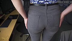 i tease my perfect ass in tight jeans and panties