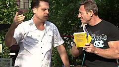 东京的大石瞳处理两个美国大鸡巴