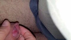 The story of my wife giving a handjob to her husband