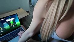 Mi novio quiere jugar fifa y yo quiero jugar con su polla