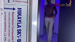 I had hardcore sex with a hookup girl, her small waist and big ass drove me wild with blowjobs and creampie