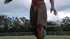 嘿看这可爱黑发妹子独练多爽