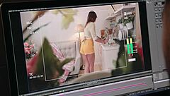 Housewife Gets Pussy Creampie From Plumber In Kitchen