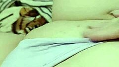 adoro me masturbar de manhã antes de ir para faculdade