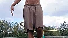 嘿看这可爱黑发妹子独练多爽